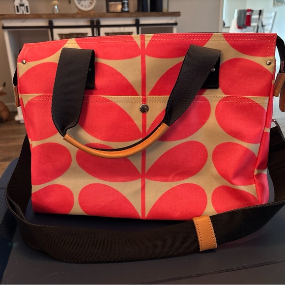 Orla Kiely - Printed  Messenger Handbag - Watson - Small Stem Floral Pink - Picture 1 of 11